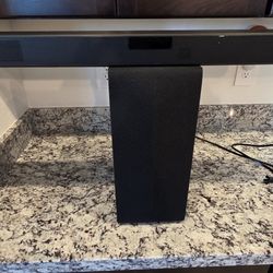 LG Soundbar And Subwoofer 