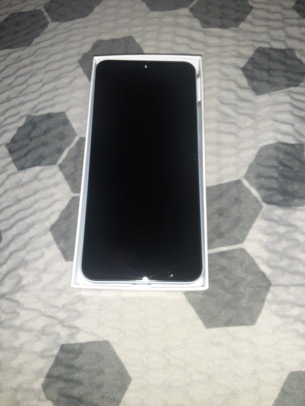 T Mobile  Revvl 8