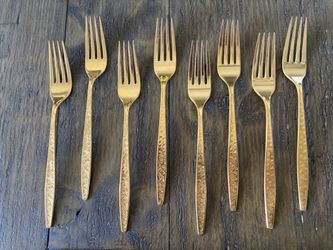 1847 Rogers Bros CARINO Stainless International Textured Set of 8 dinner Forks