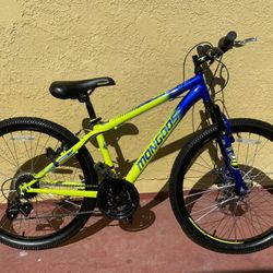 mongoose mountain bike green