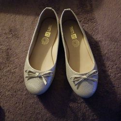 Girls Flats