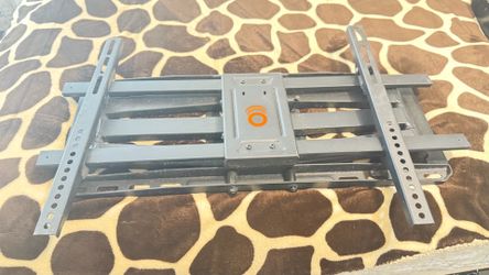 TV mount