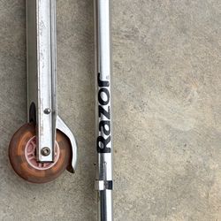 Razor Kick Scooter With Wheels LED Lights 