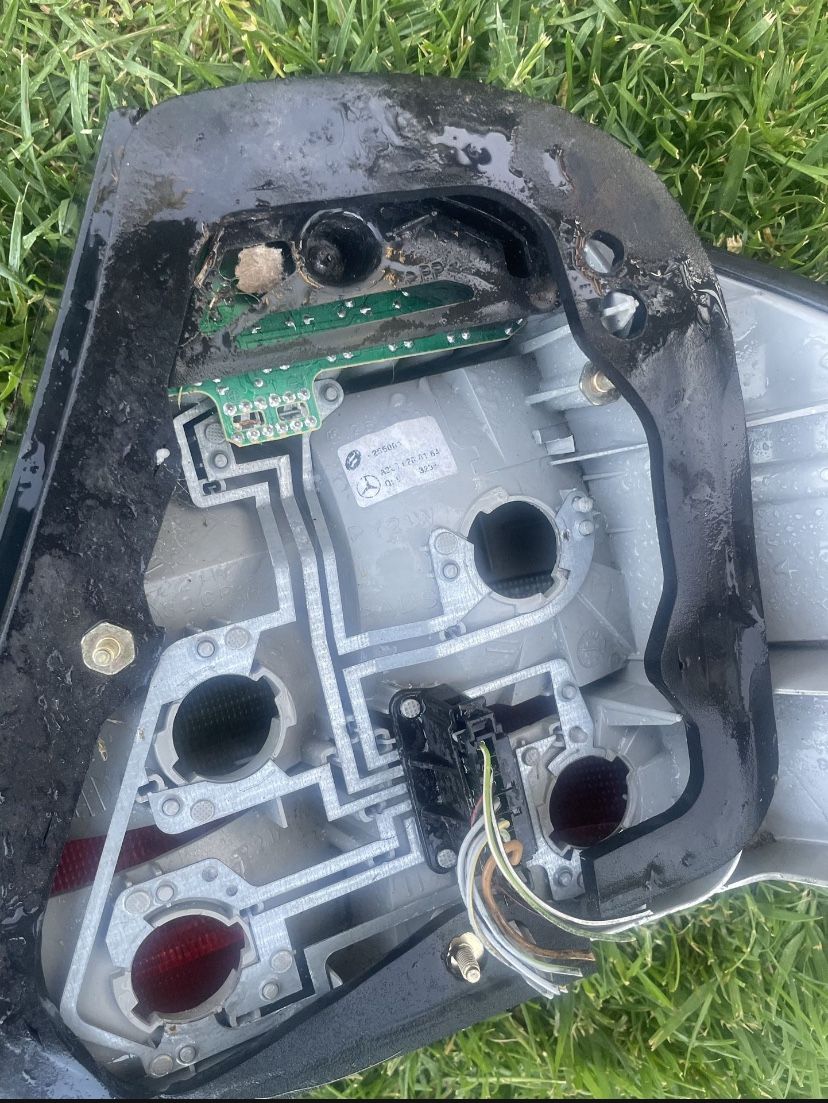 Mercedes Benz tail light 1998/2005