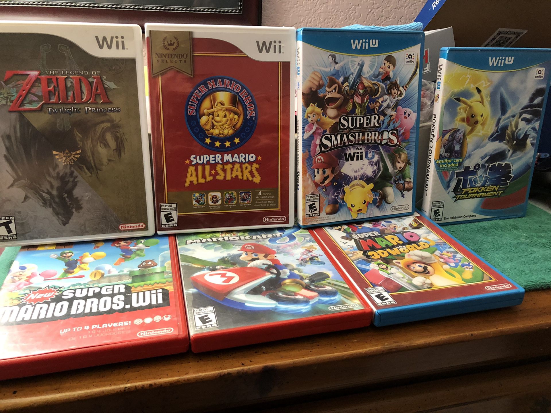 Selling Wii U, Wii & games for both systems $125