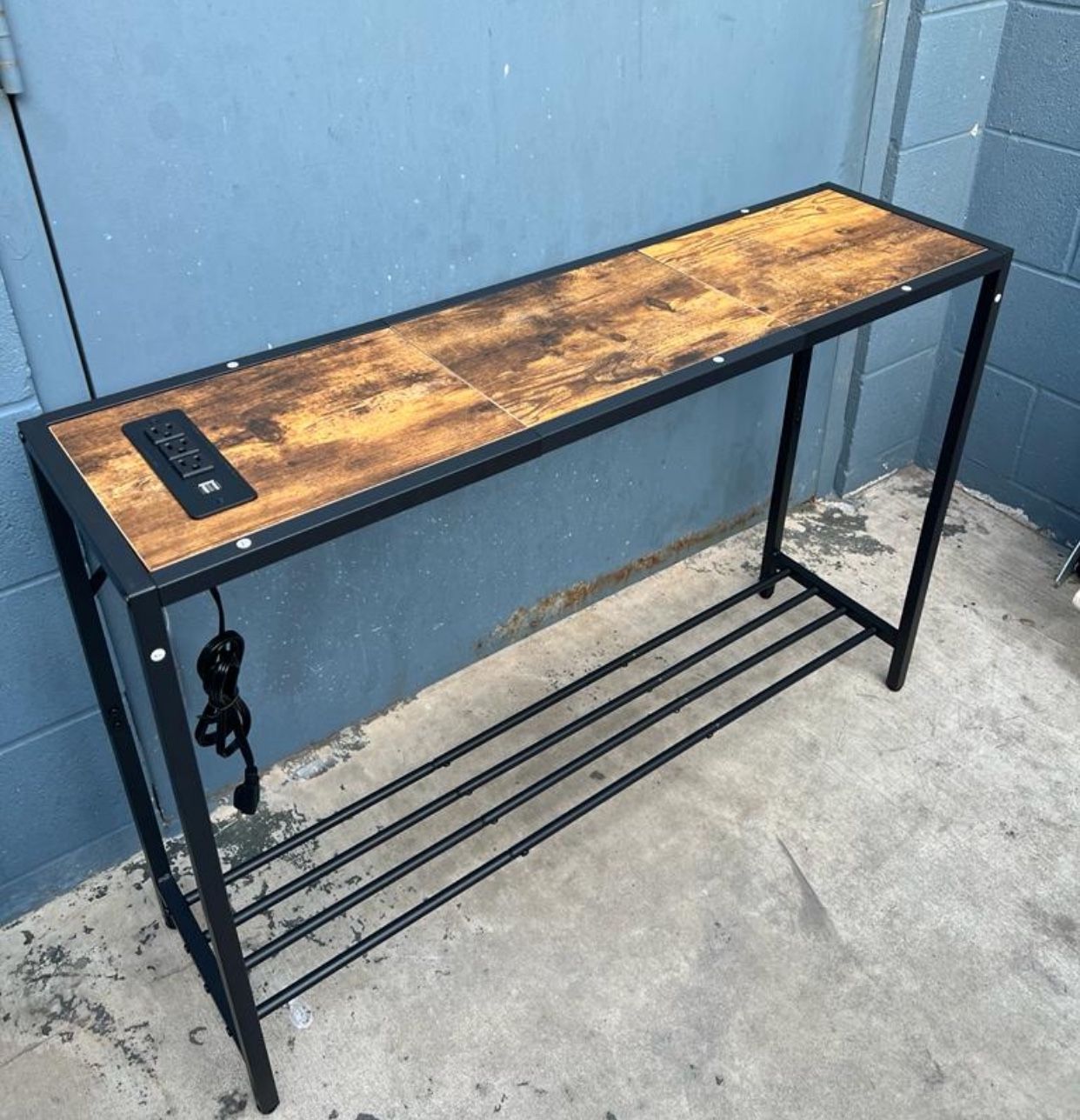 Console Tables With USB & Plug Port