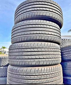 ✅ 235 60 R 18 Hankook tires en perfectas condiciones de Vida