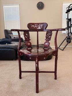 Wooden chair with mother-of-pearl prints