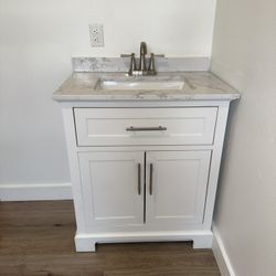 30” Sink Vanity