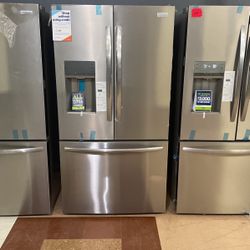 Brand New Frigidaire Gallery Bottom Freezer Refrigerator‼️‼️