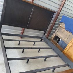 Frame Para Una Cama King Size Usado 