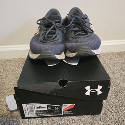 Pre-owned Under Armour Bundled