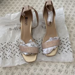 Sparkle Gold Sandals Size 8.5