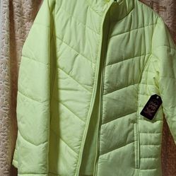 New Yellow Women Jacket Size XL. Waterproof 