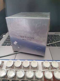 Billie Eilish perfume