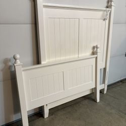 Twin Wooden Bead frame