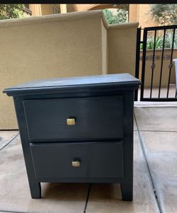 Solid Wooden Night Stand - Deep Shelves For Amazing Storage 