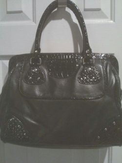 NEW BLACK HANDBAG