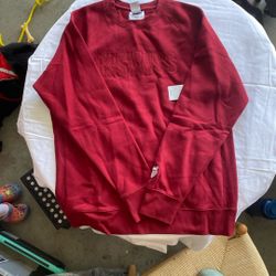 New Red Swiss Fleece Crew Sweater Size M 