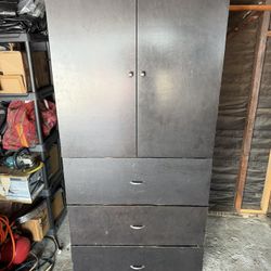 Free Cabinet/Dresser
