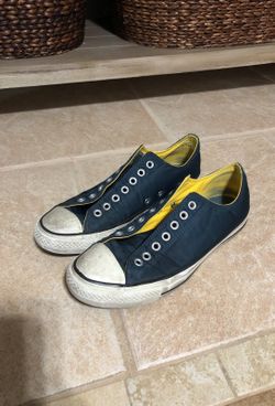 Original converse. Size 9 men