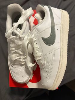 Nike woman 6