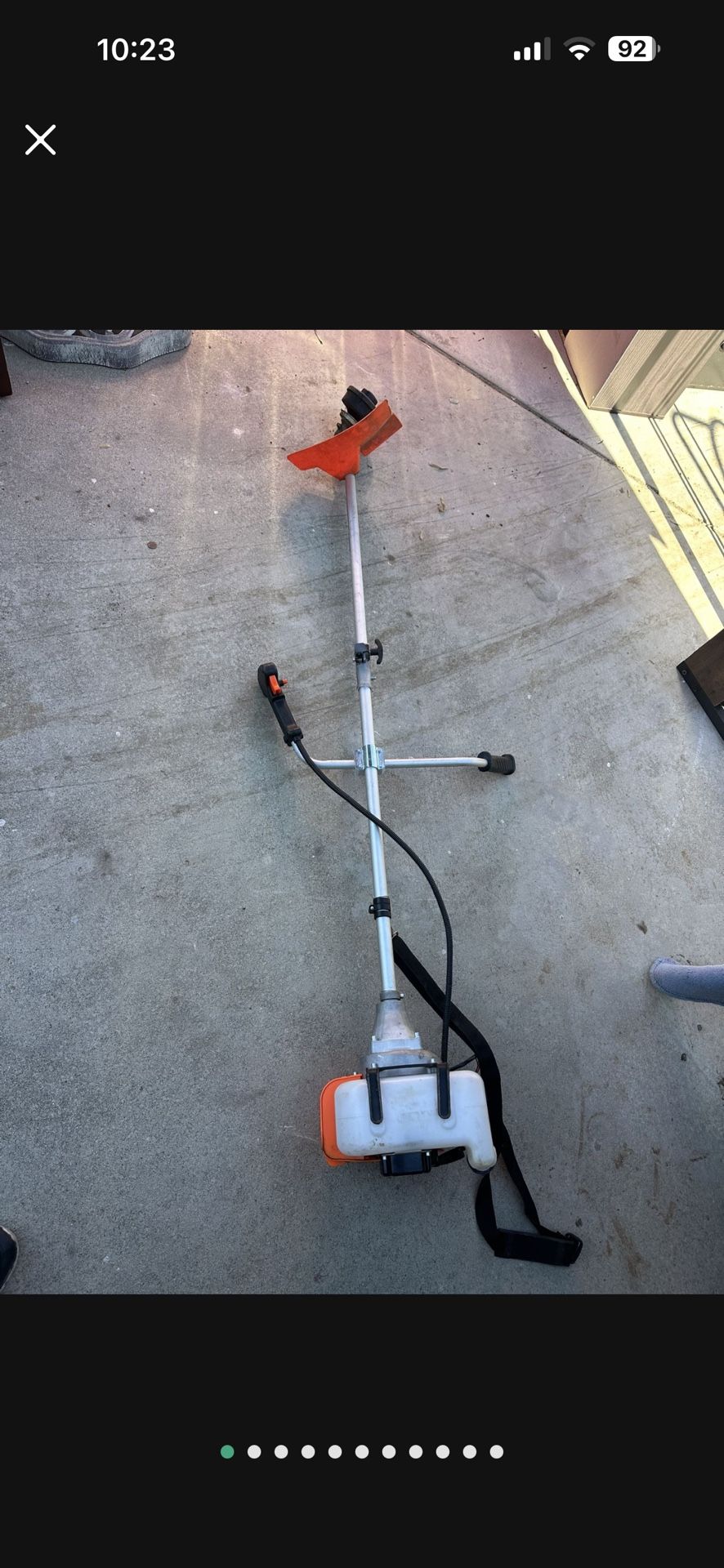 High Power, Professional Gardening Tool In Good Condition Hasn’t Been Used In A While. Just Been In Storage.