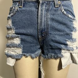 Levi’s Women Shorts