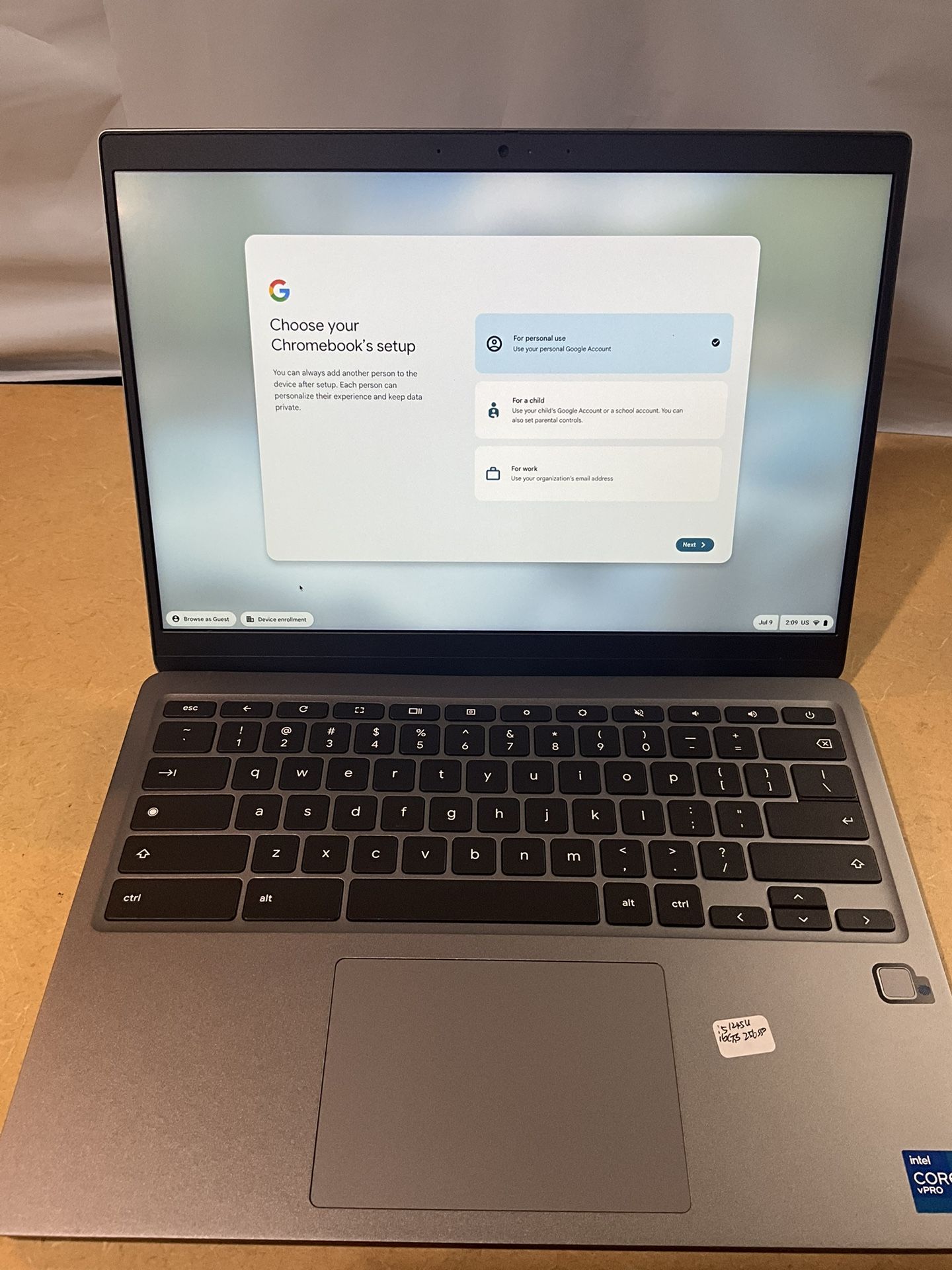 Dell Latitude 5430 Chromebook 14" i5 1245U 16GB 256GB SSD Read Physical Condition scratches and dent on it ,missing hinge cover please check photos