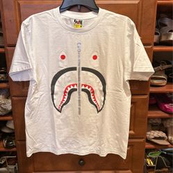 Men’s Bape T Shirt In Medium-100% Authentic