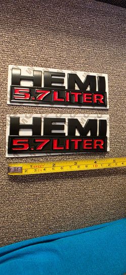 Hemi 5.7 L metal badges adhesive back black or silver SHIPPING AVAILABLE