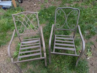 2 Out door chairs