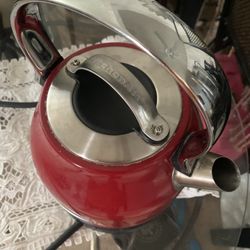 “”AVAILABLE “”Kitchen Aid Electric Kettle.,
