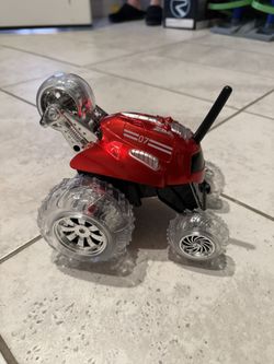 Sharper Image Thunder Tumbler remote control car