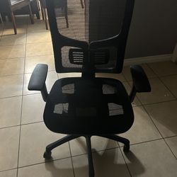 Like New Office Chair
