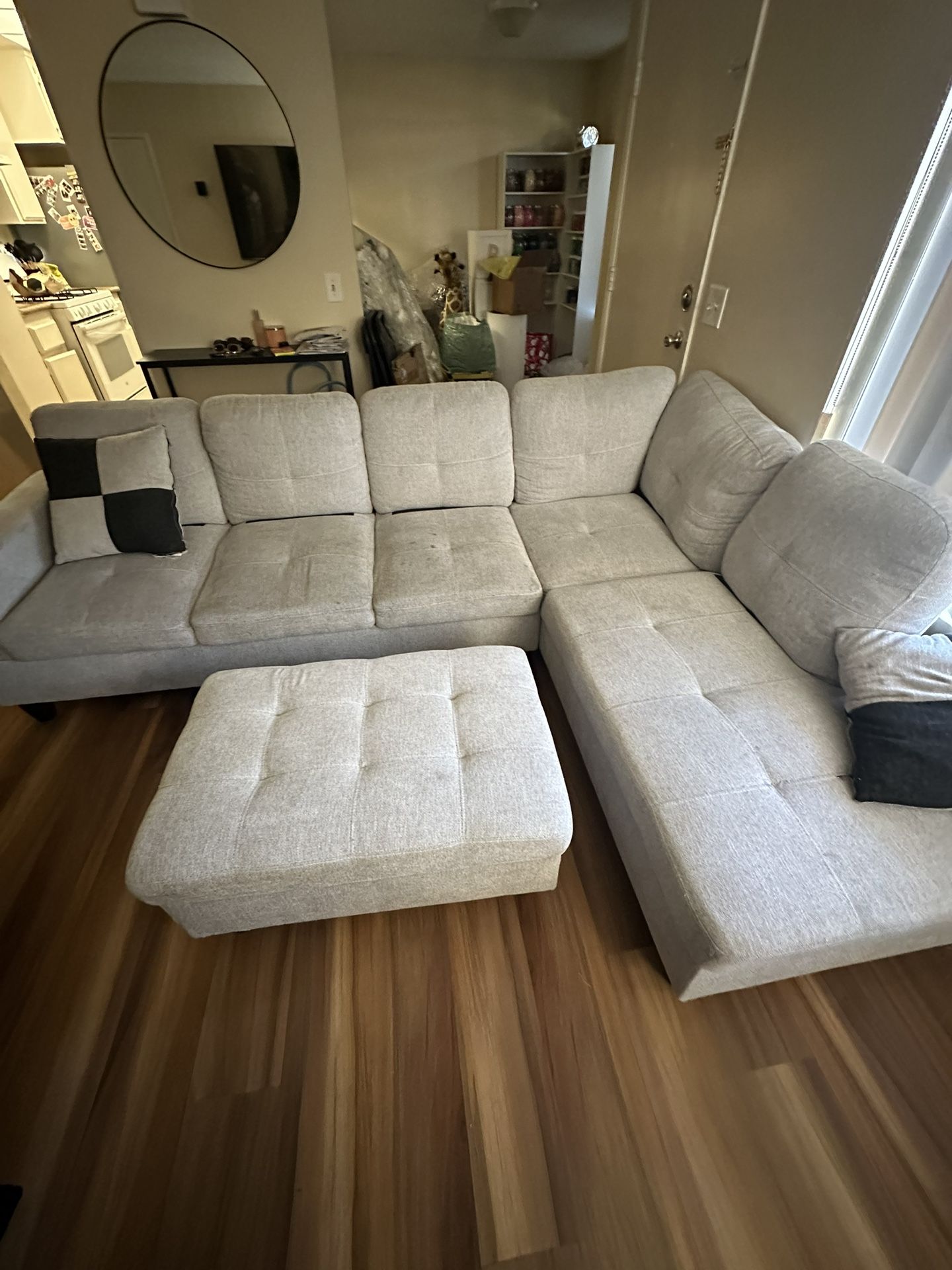 FREE COUCH 