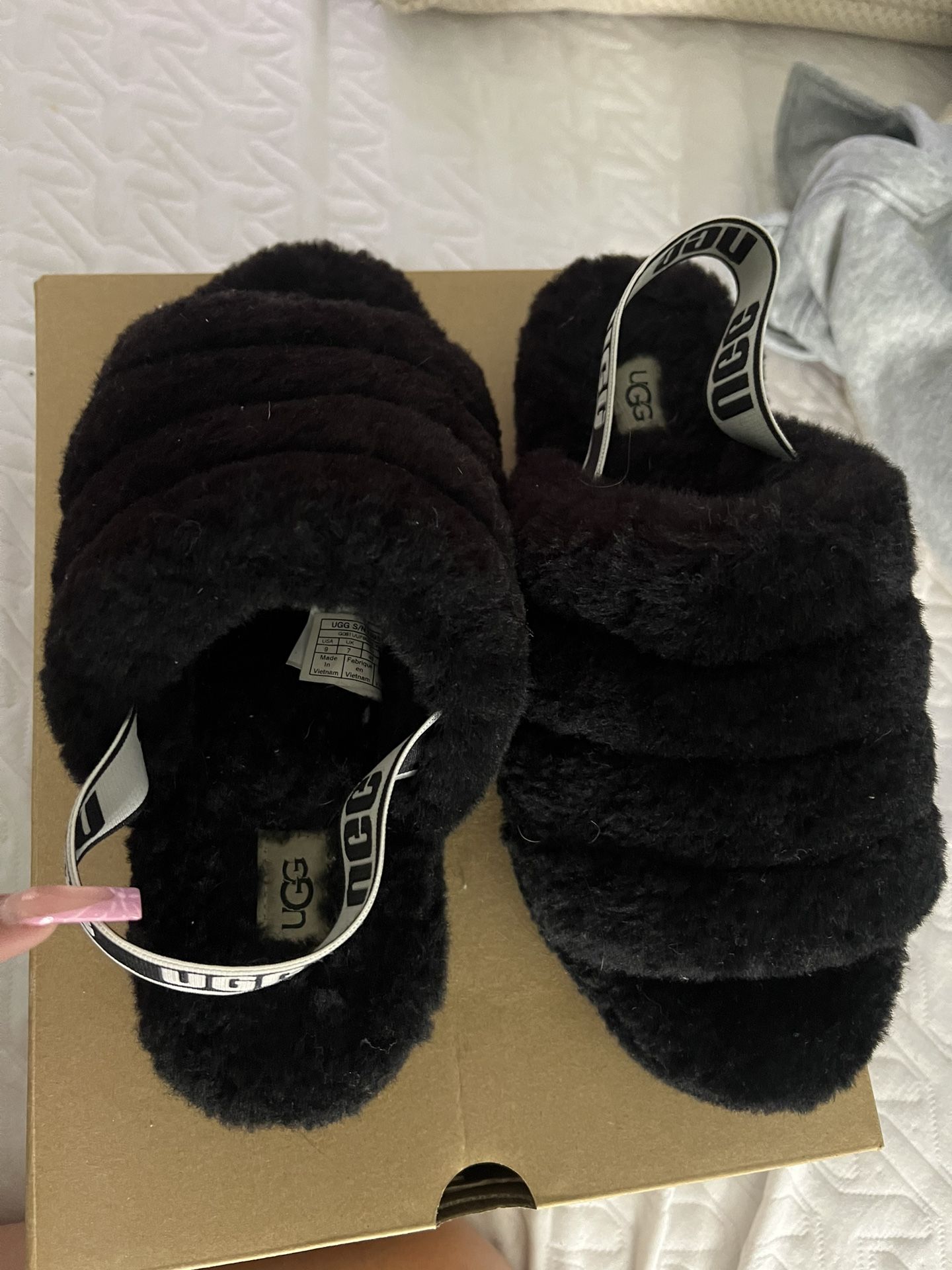 Ugg Slides