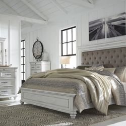 Kanwyn Whitewash Upholstered Panel Bedroom Set

