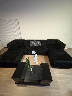 Large Black Sectional Sofa + Coffee Table | Good Condition | OBO
