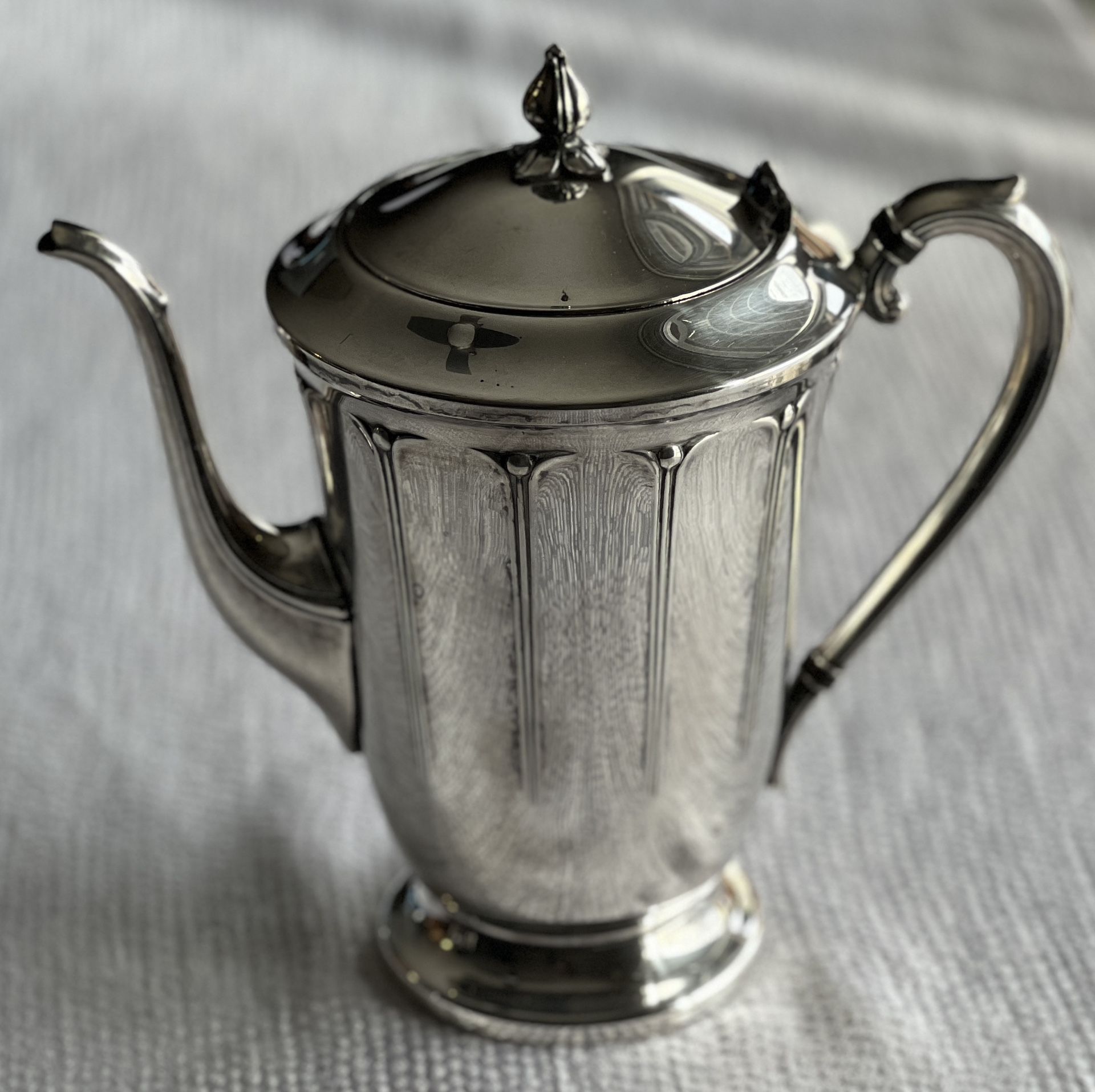 Vintage Rondale Silver Plate Tea Pot
