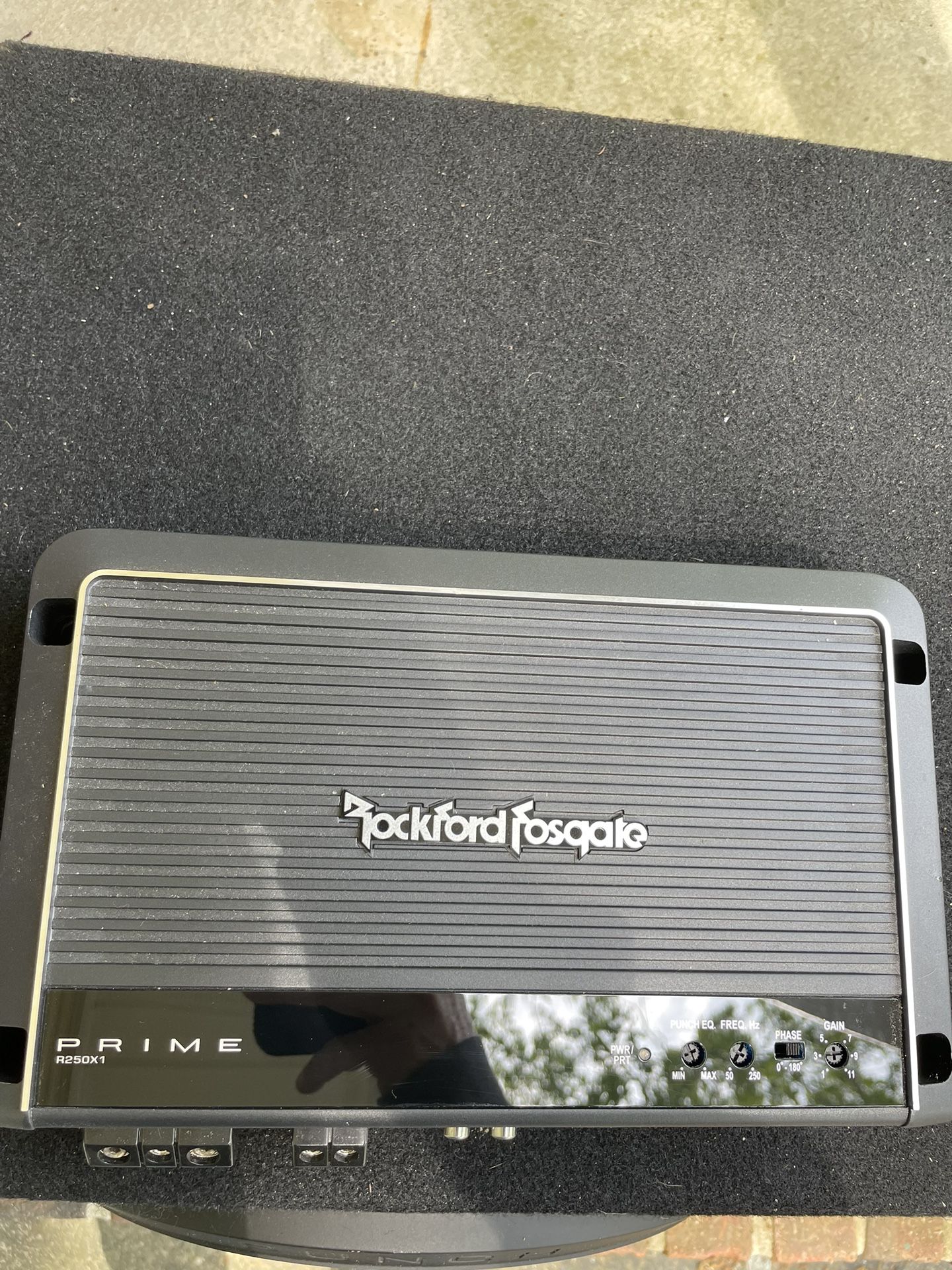 Rockford Fosgate P212 Subwoofer w/ Box & Prime R250x1 Amp for Sale in