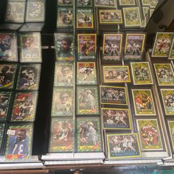 30 Vintage Football Sports Cards 