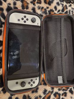 Nintendo Switch OLED White with Carrying Caseswitch