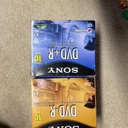 Unused DVD-R And DVD+R Recordable Discs