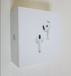 AirPods 4 w Noise Cancellation - Open Box
