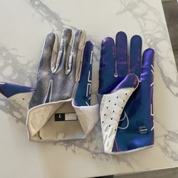 Football Gloves 