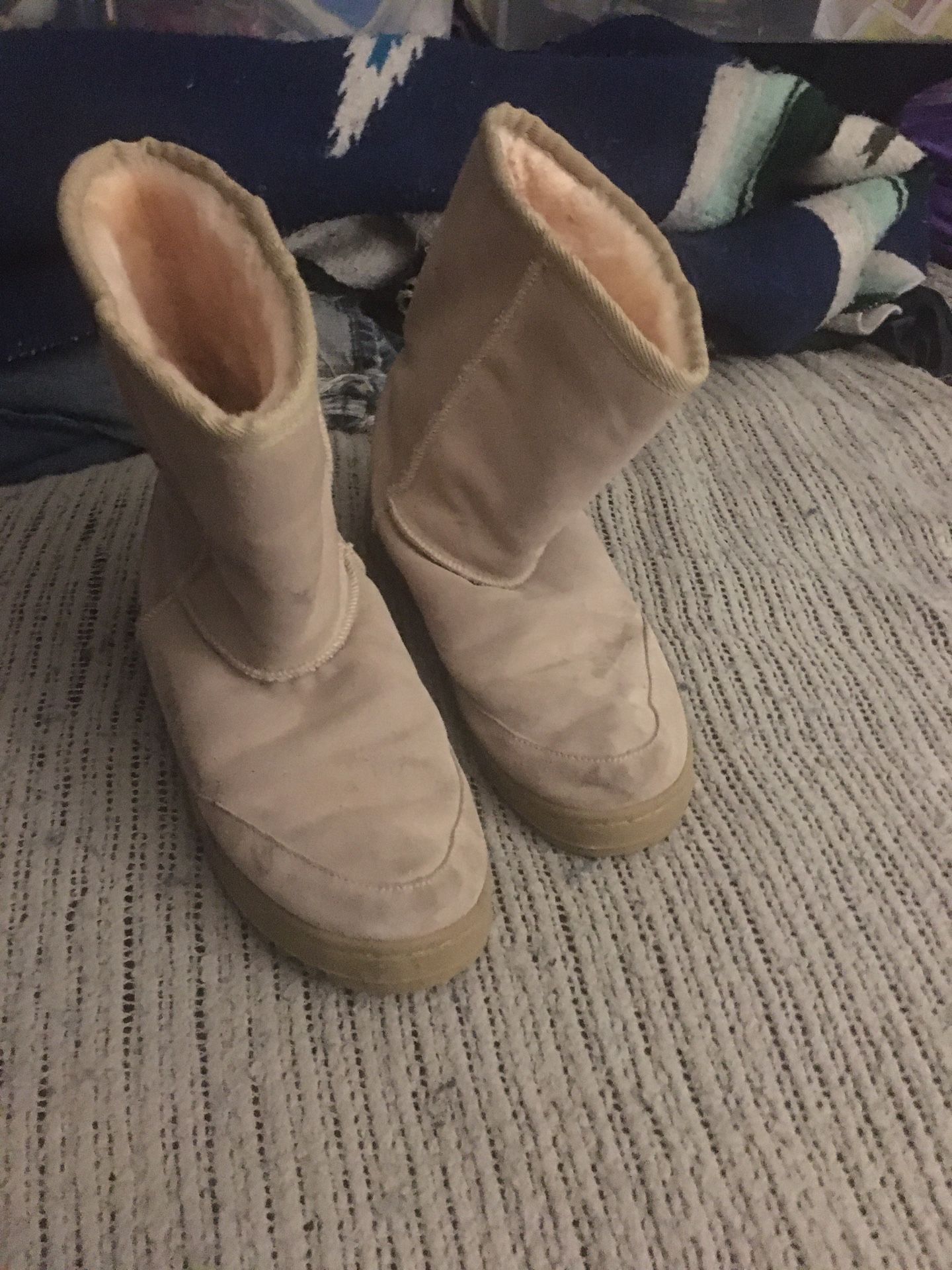 Lnew Australian UGG boot company boots size on third picture only $50 firm