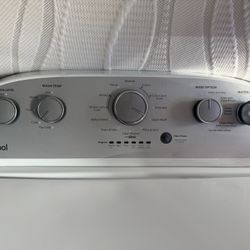 Whirlpool Washer and Dryer Set – Works Good