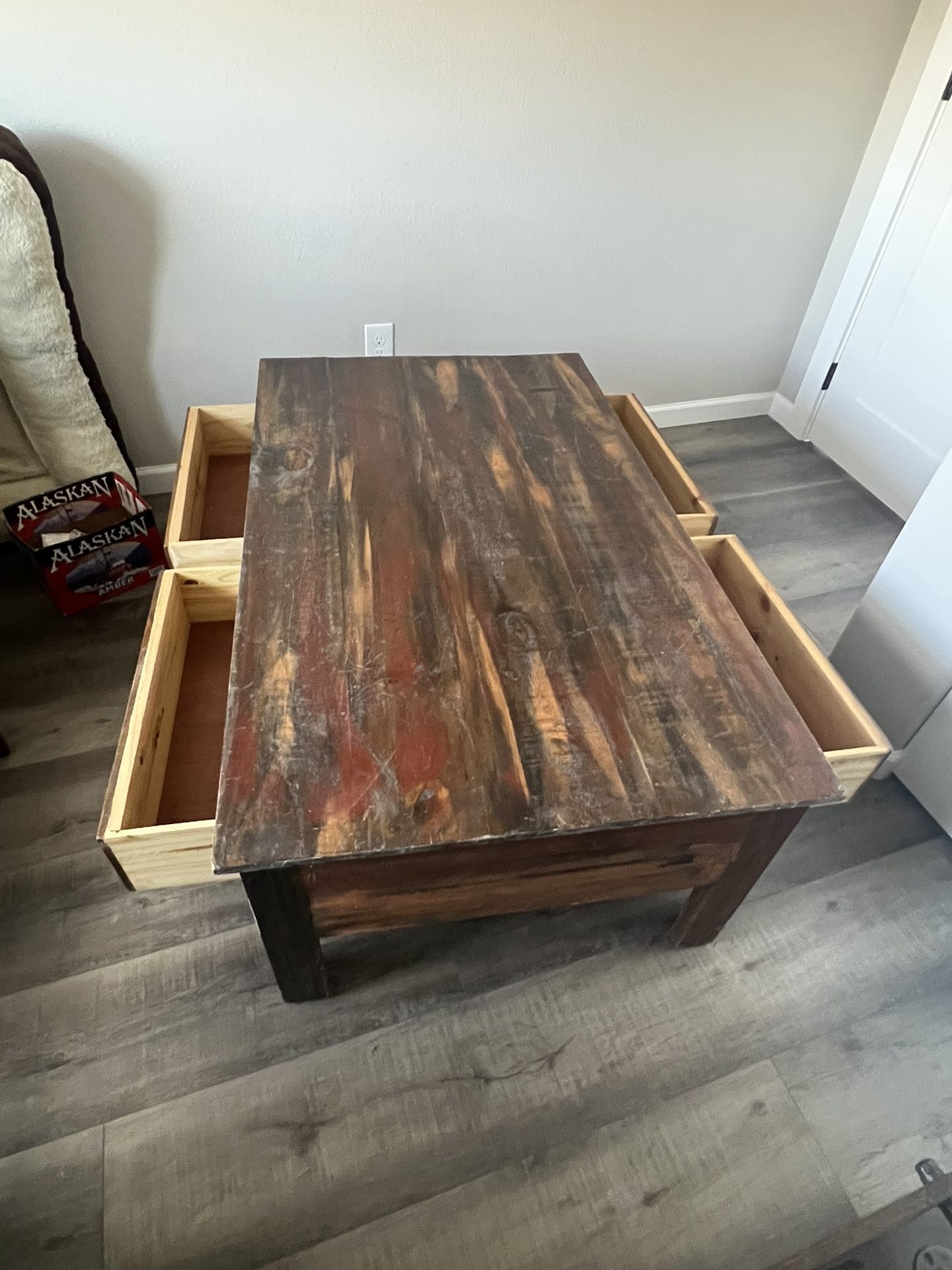 Coffee Table, 1 End table And Console Table