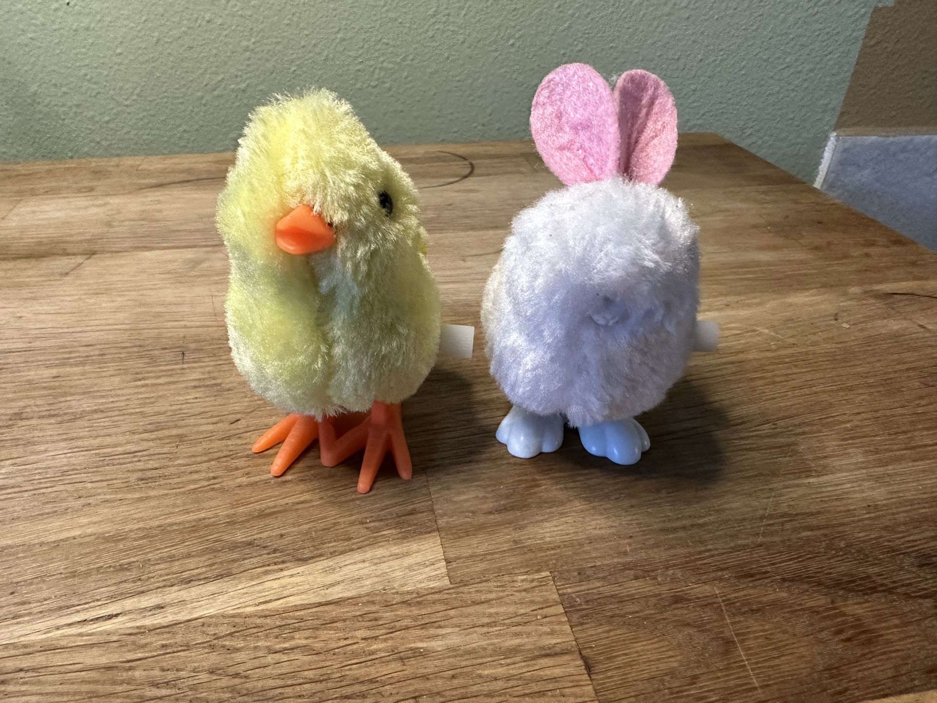 Lot of 2 Vintage Greenbrier Wind Up Easter Toys Chick & White Bunny Rabbit